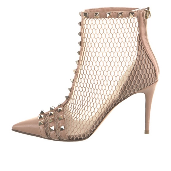 Valentino
Rockstud Accents Leather Boots - Picture 3 of 6